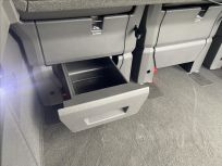 Volkswagen Multivan 1.5 TSI PHEV 4M Long Style Akční