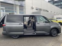 Volkswagen Multivan 1.5 TSI PHEV 4M Long Style Akční
