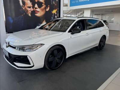 Volkswagen Passat 2.0 TDI R-Line People 4MOT